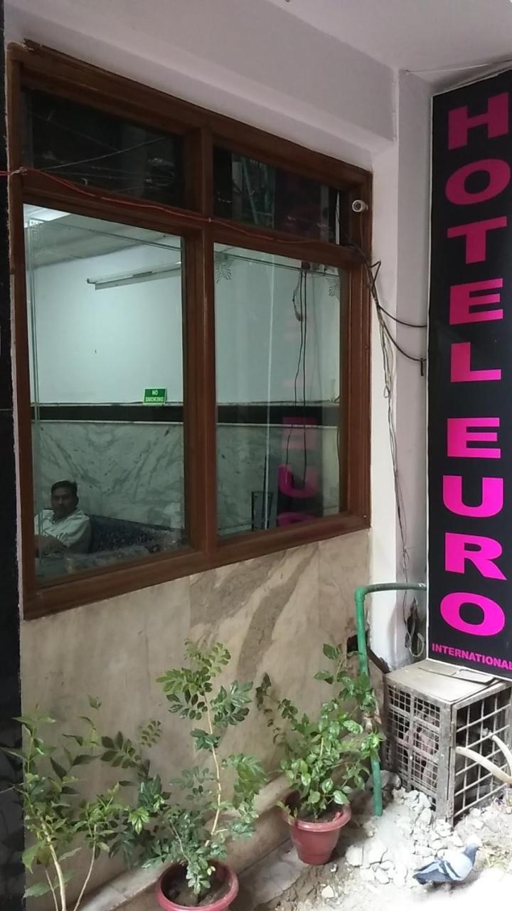 Hotel Euro International New Delhi Buitenkant foto