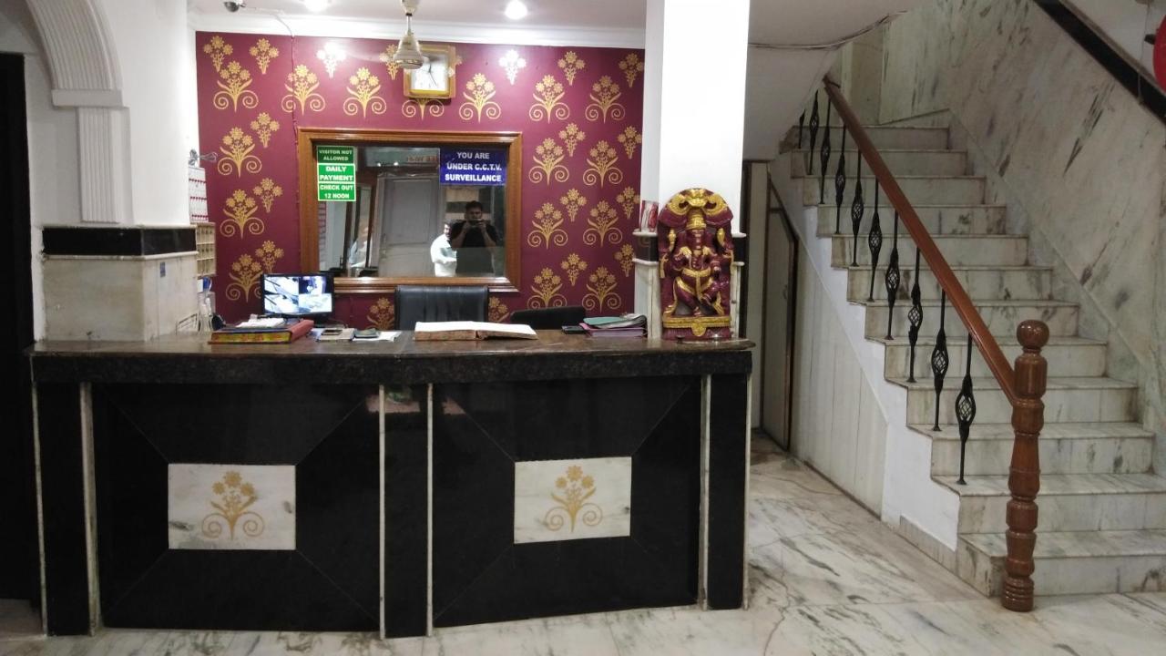 Hotel Euro International New Delhi Buitenkant foto