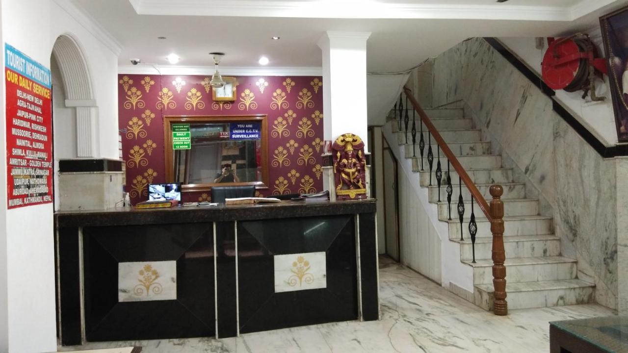 Hotel Euro International New Delhi Buitenkant foto